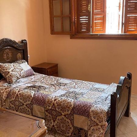 Maison De Ville Agreable Avec Un Patio Marocain Варзазат Екстер'єр фото